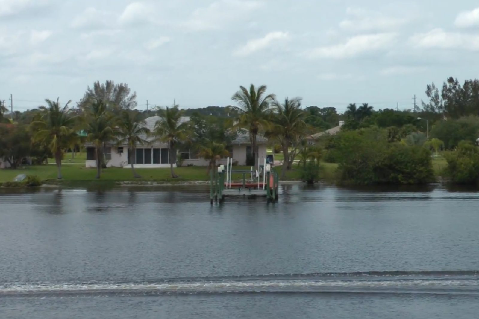 North Fort Myers, FL neighborhood along the Caloosahatchee served by Fort Myers Express Plumbing